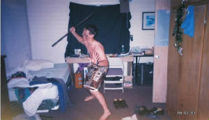 reading_my_fliing_papers_kealakekua_2000.jpg
