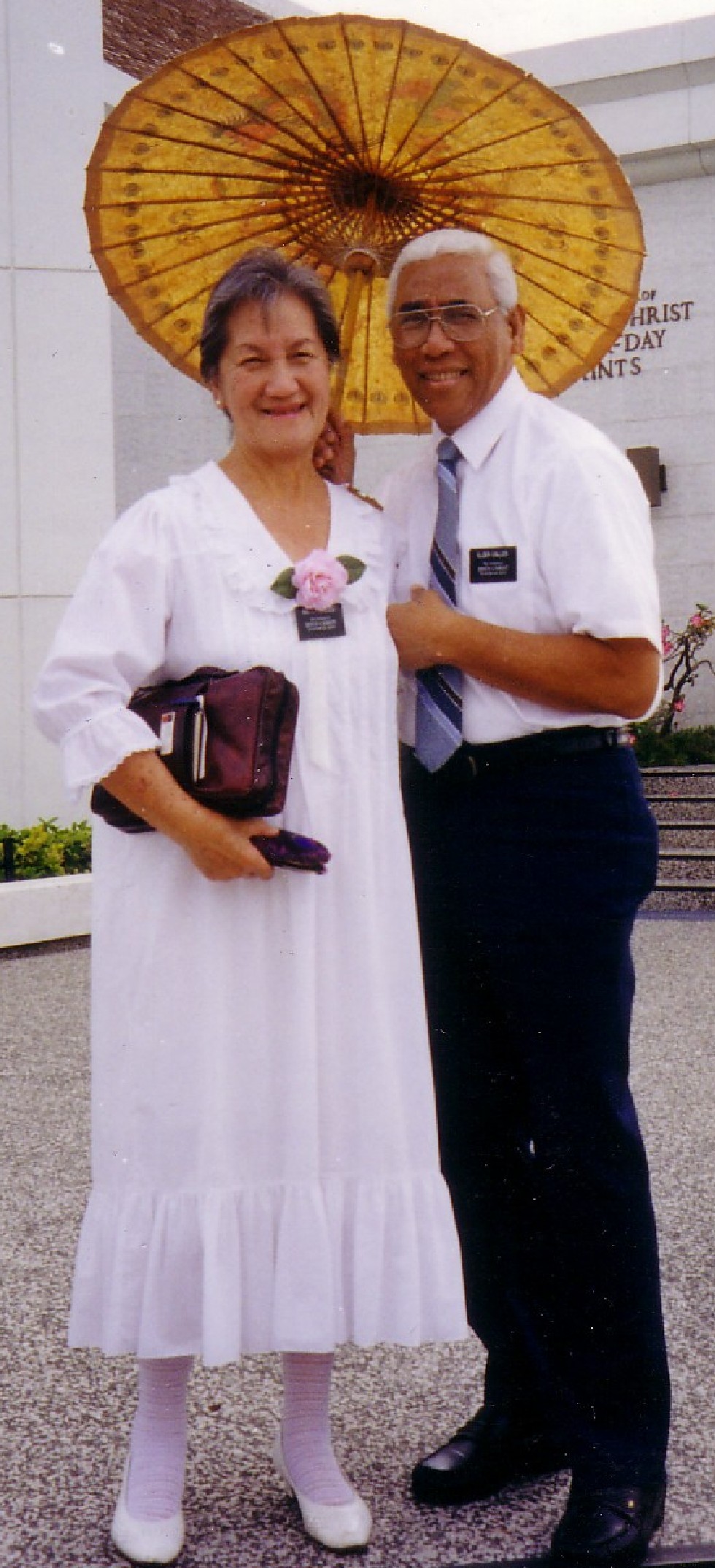marry_lou_leaving_hilo_on_her_mission_to_northern_utah.jpg