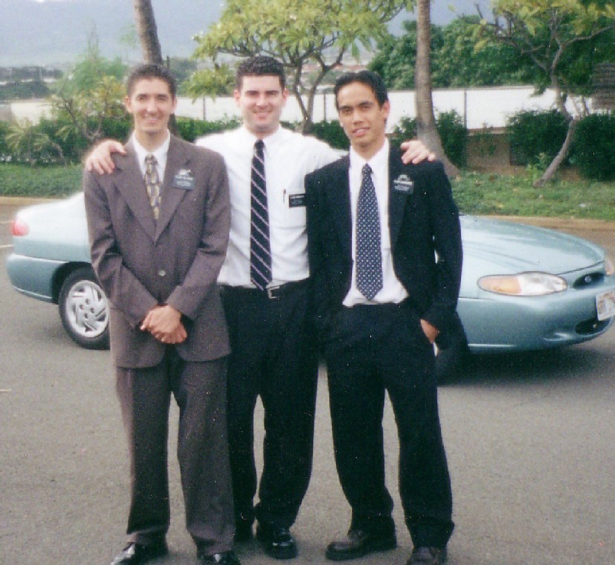 wentz_family_ewa_beach_2000.jpg