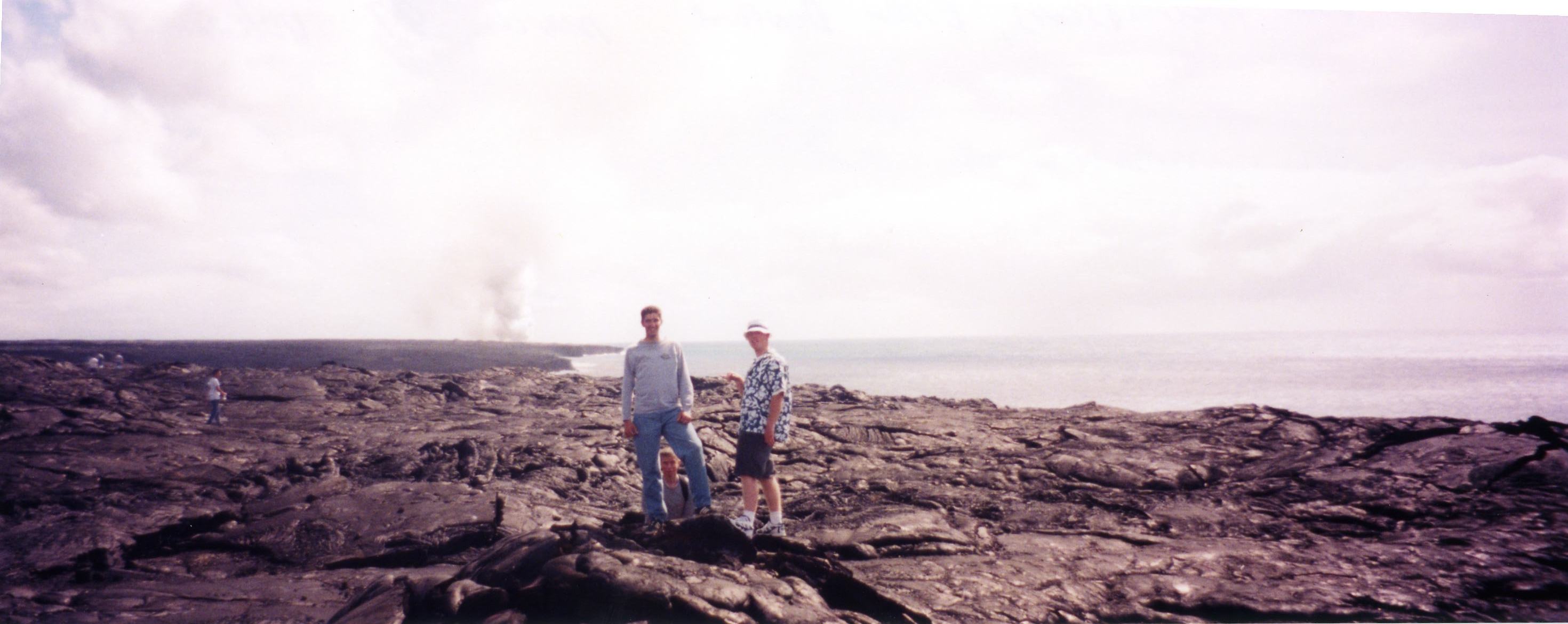vuniwai_and_i_at_botanical_garden_in_hilo_1999.jpg